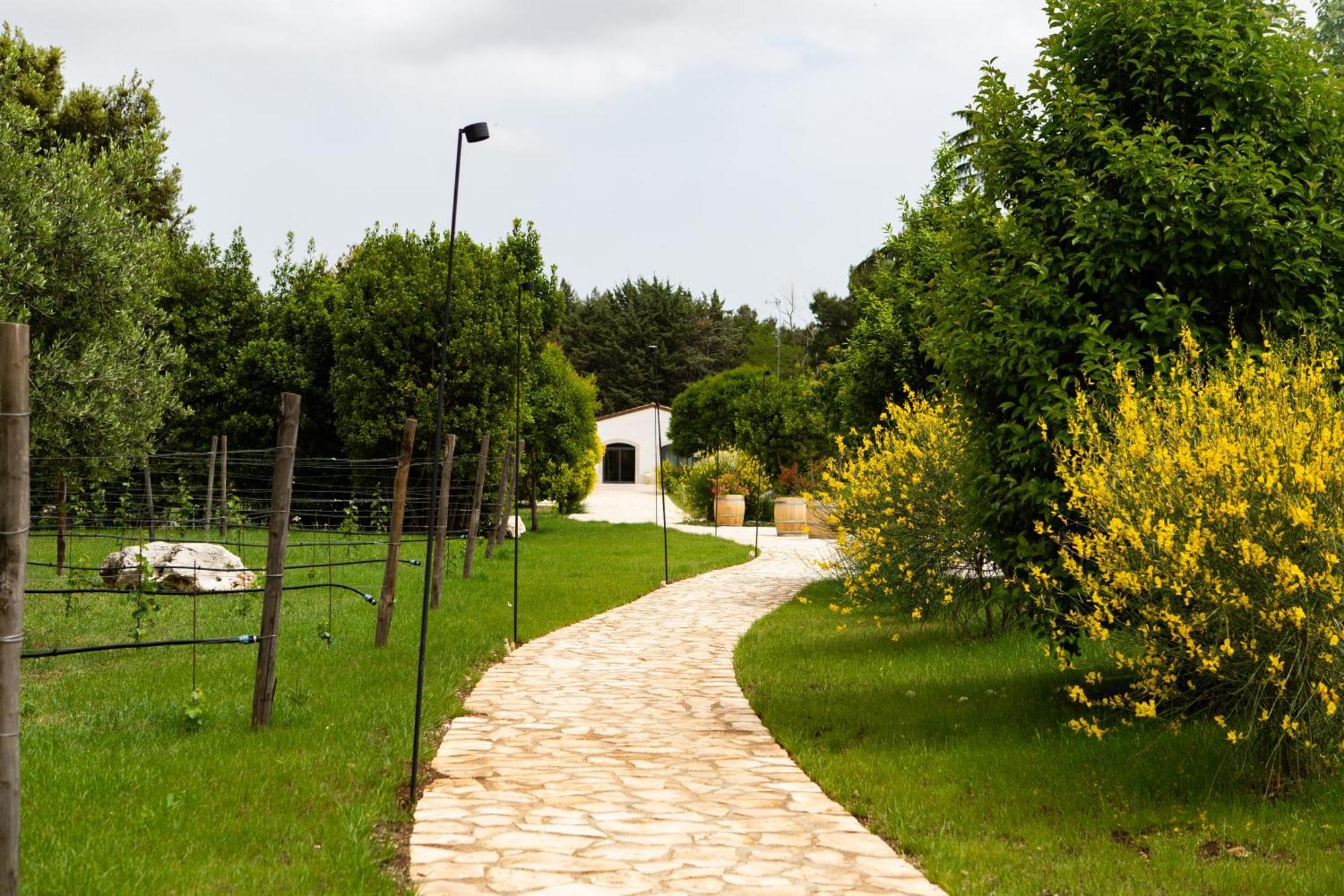 Wine Resort Le Vigne Al Castello Castel Del Monte  Exterior foto